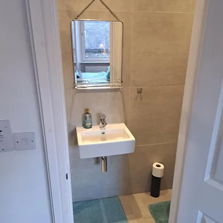 Birch Tree House ホームステイ ウィンダミア